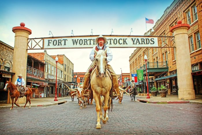 1740690082 Fort Worth Stockyards National Historic District Sign 700x467 1 1740690082 Fort Worth Stockyards National Historic District Sign 700x467 1